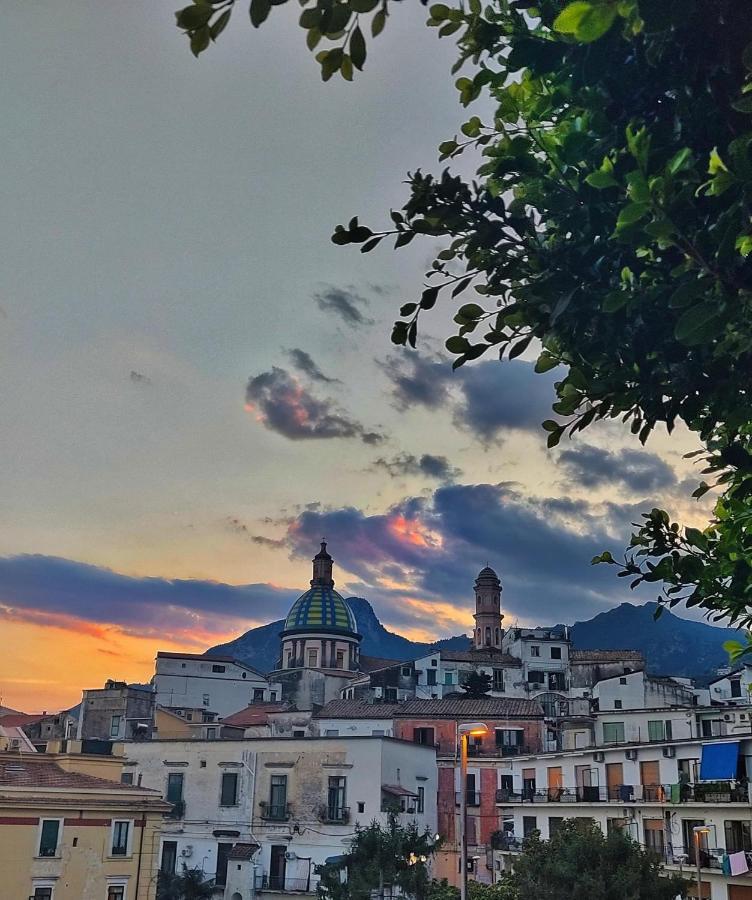 Casiletti'S Home Vietri Bagian luar foto